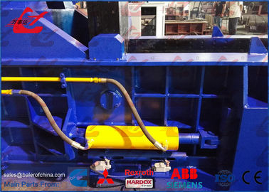 Kupfer-Ballenpreßschrott-Verarbeitungs-Ausrüstung des Motor44kw, Schrott-Umreifungsmaschine 5 Tonnen-/H