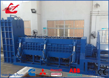 kaufen 630 der Tonnen-automatische hydraulische Altauto-Scherballenpreßmaschinen-6m Tonne Längen-Presse-des Raum-20/h online manufacture