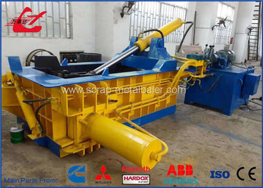 kaufen Gelbe horizontale Altmetall-Ballenpress-/Steuerungs-hydraulischer Schrott-Emballierungsmaschine 18.5kw | 110kw online manufacture