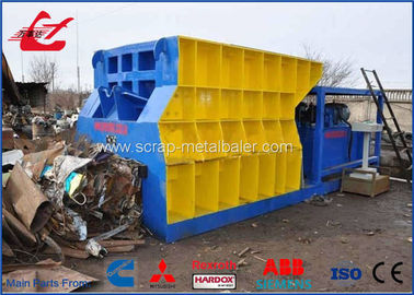 kaufen Großer Fernsteuerungsmund-horizontale Altmetall-Schere 74kW, Länge 1400mm online manufacture