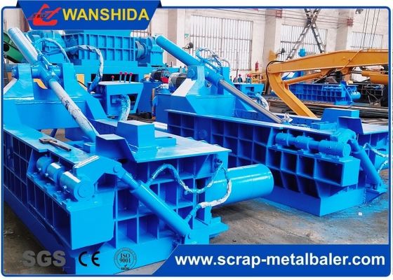 Besorgen 1600 kN Hydraulic Scrap Metal Baler PLC Steuerung für Stahl und Aluminium Scrap 400×400 mm Ballengröße online manufacture