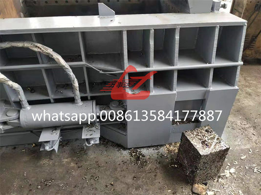 200 Tonnen hydraulische Metallschrottballermaschine mit PLC-Steuerung